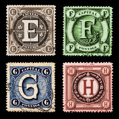 Obraz premium Vintage postal stamp alphabet with capital letters and digits - letter E-H