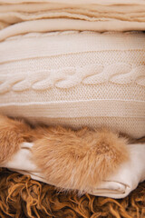 Gestapelte Felle in Nahaufnahme 