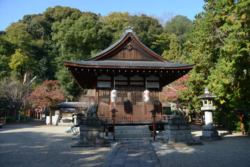 長等神社　拝殿　滋賀県大津市三井寺町
