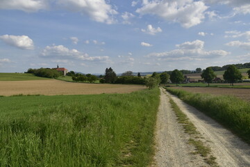 Kirche und Landschaft in Wittenburg bei Elze