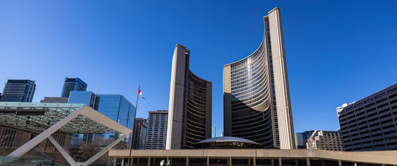 Naklejka premium City hall of Toronto Canada - TORONTO, CANADA NORTH AMERICA - APRIL 18, 2024