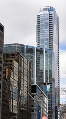 Obraz premium Modern architecture in Toronto Canada the amazing high-rise office buildings - TORONTO, CANADA NORTH AMERICA - APRIL 18, 2024
