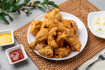 Fried, chicken, seasoning, duck, half-and-half, fried, chicken, Korean, mustard, sauce, radish, soy sauce, garlic,