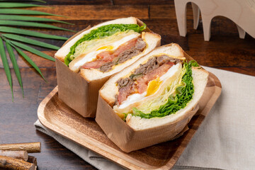 Chicken breast, salad, berry, sandwich, cleanberry, hot chicken, bulgogi, egg, kaya toast, pasta, vegetable, grapefruit, ade, spaghetti