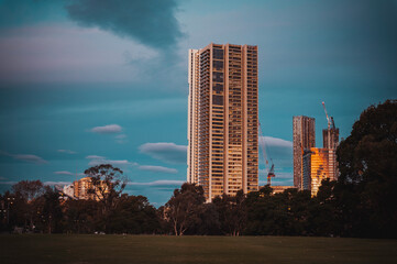 Fototapeta premium Low angle view of buildings against sky-Parramatta Park