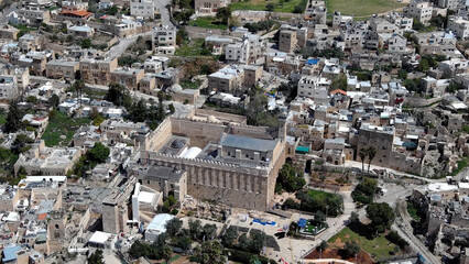 
Cave of the Patriarchs in West Bank, Hebron, Aerial, 2023

Drone view from Israel Hebron City Cave of the Patriarchs, 2023,4K

