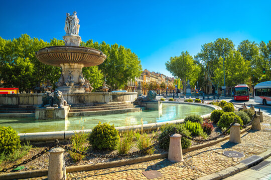 Fototapeta Aix en Provence fountain and cityscape view