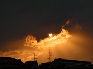 Obraz premium Sunset in the streets of Milan (Italy)