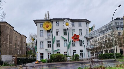 Berlin, blooming house