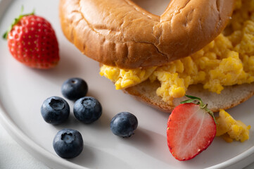 breakfast with croissant and berries