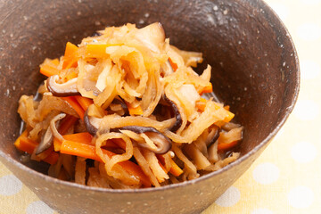 切り大根の炒り煮