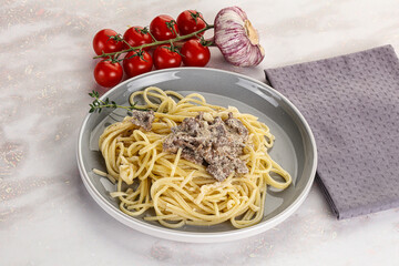 Pasta Carbonara with beef bacon
