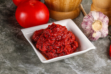 Natural organic red tomato paste