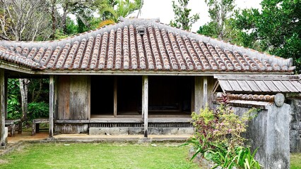 沖縄県伊是名島の銘苅家住宅