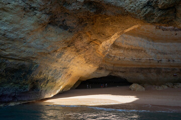 Cueva de Benagil en el Algarve portugal
