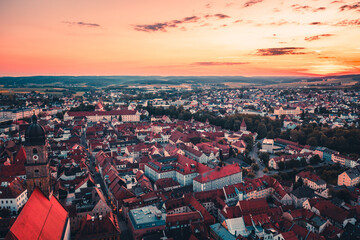 Amberg Sonnenuntergang Panorama über den Dächern der Altstadt in der Oberpfalz, Mariahilfberg und...