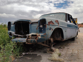 old abandoned car