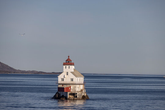 Stabben fyr er et ledfyr som ligger p&aring; en holme ved innseilingen til Flor&oslash; i Kinn kommune i Vestland.