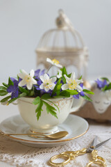 Easter eggs, spring flowers and hot tea, a great holiday.