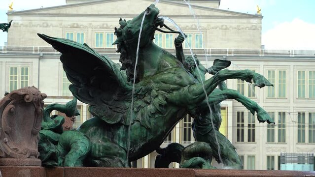 Wasserspiele auf dem Augustusplatz im Herzen von Leipzig