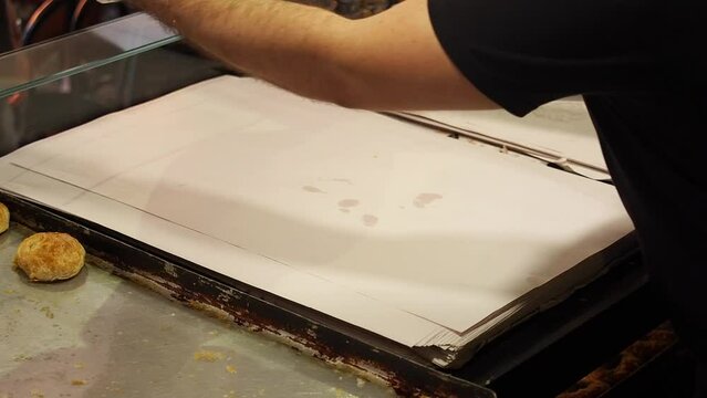 
Boyoz is a traditional dish made with an oily dough, which was added to the Izmir cuisine by the Jews. boyoz is Turkish pastry