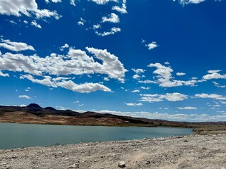 an oasis in the middle of the wild desert - a lake in the Las Vegas desert