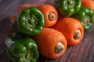 にんじんとピーマン