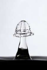 collision de goutte d'eau macro