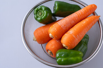 にんじんとピーマン　新鮮な野菜