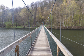 Obraz premium The Lipinska footbridge above Dyje River in Podyji National Park near Znojmo town in the South Moravian Region of the Czech Republic, Europe.