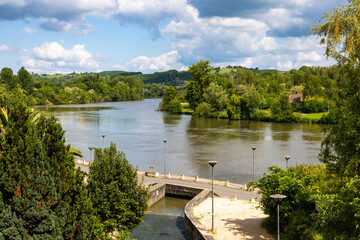 Petite rivière l’Hourride se jetant dans la Garonne à Cazères