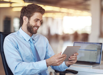 Fototapeta premium Man, business and smile with tablet in office for research, schedule and idea for development of company as entrepreneur. Happy, male person and digital tech for agenda, reading and email at work