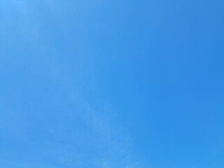 blue sky and clouds, Photo of early summer blue sky with thin white clouds (1)