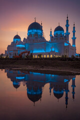 Sheikh Zayed Grand mosque with Reflection at morning