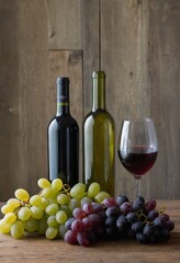 Obraz premium grapes and wine