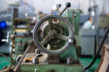 Feed screw for tailstock of lathe.