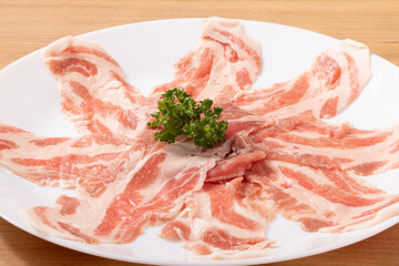 ［沖縄県産　あぐー］豚肩ロース　しゃぶしゃぶ用