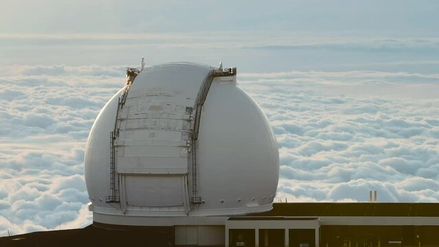 Observatory at Mauna Kea - big island