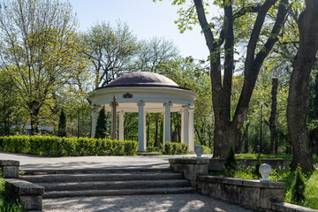 Fototapeta premium Pavilion in the park