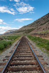 Obraz premium railroad tracks in the countryside