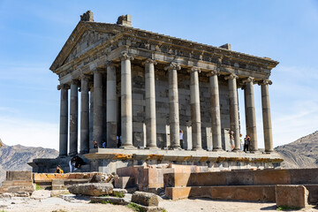 Obraz premium Armenia. Yerevan. The ancient building is the temple of Garni.
