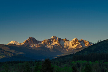 sunrise in the mountains