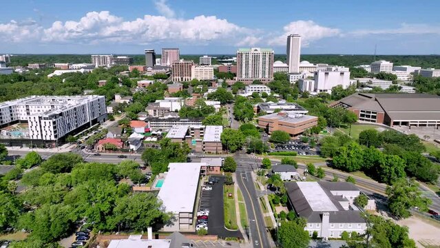 aerial tallahassee florida skyline push in