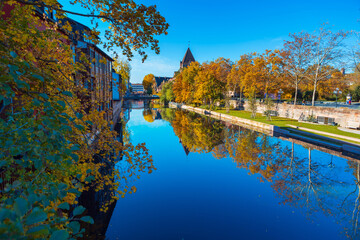 Fototapete bei efototapeten.de bestellen   