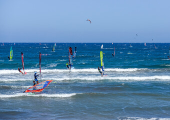 windsurfing and kitesurfing in the atlantic ocean