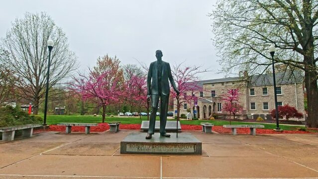 Robert Pershing Wadlow Statue Monument in Alton, Illinois. Known as the Alton Giant and the Giant of Illinois. Tallest Person in Recorded American History.