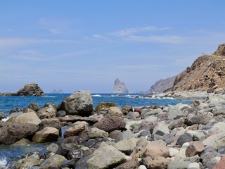 Seaside view to the beach Alm&aacute;ciga Beach (Playa de Alm&aacute;ciga) from the Roque de las Bodegas, Alm&aacute;ciga, Anaga Rural Park, Santa Cruz de Tenerife, Canary Islands, Spain