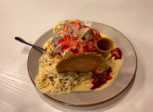 Spagetti-Eis