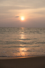 Fototapeta premium Spectacular Ocean Sunset at Beach 