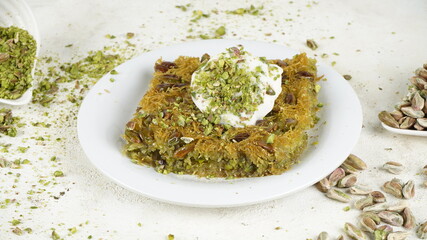 Kadayif baklava